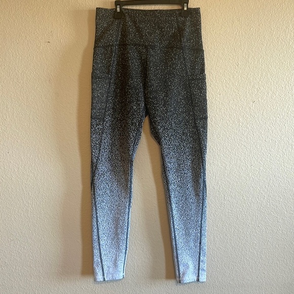 C9 by Champion High Waisted Ombré‎ Leggings size medium - Picture 1 of 10